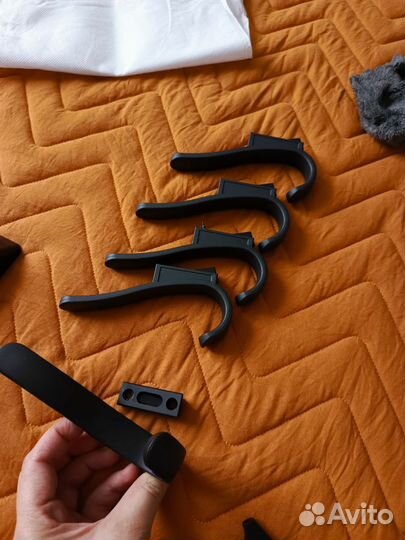 Крючки, ручки мебельные