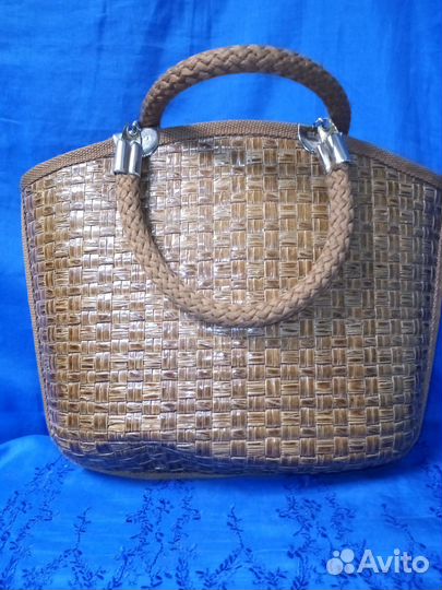Дамская сумка