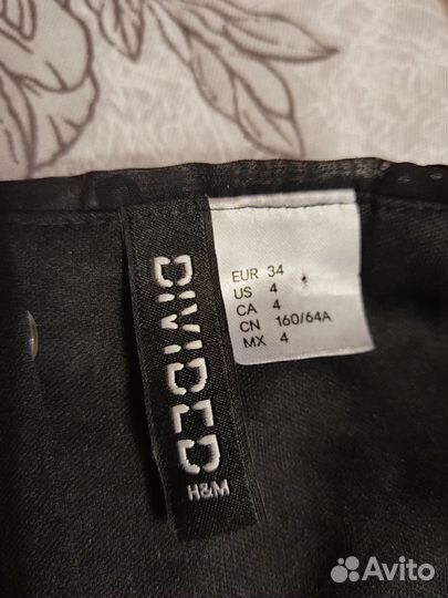 Юбка с пайетками HM