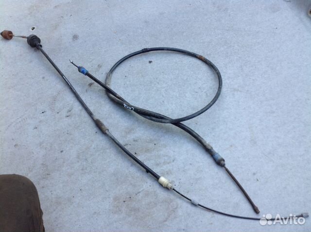 Трос Рено Сандеро