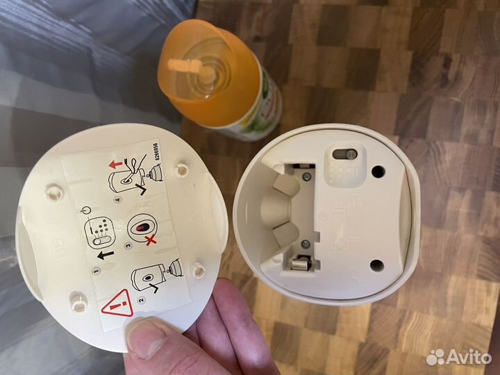 Автоматический освежитель воздуха