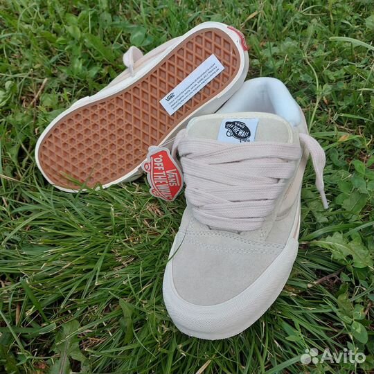 Vans knu skool дутыши