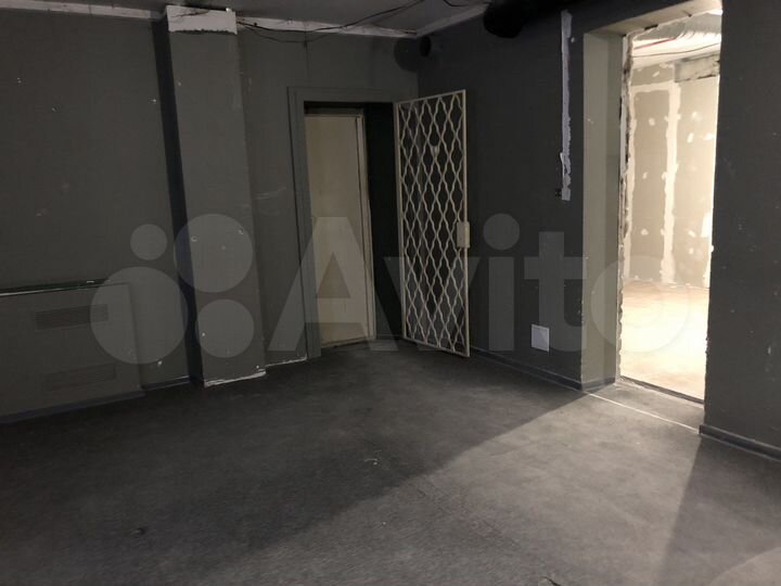 Свободного назначения, 195 м²