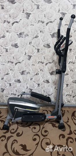 Эллиптический тренажер