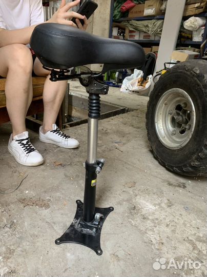 Седло на электросамокат halten