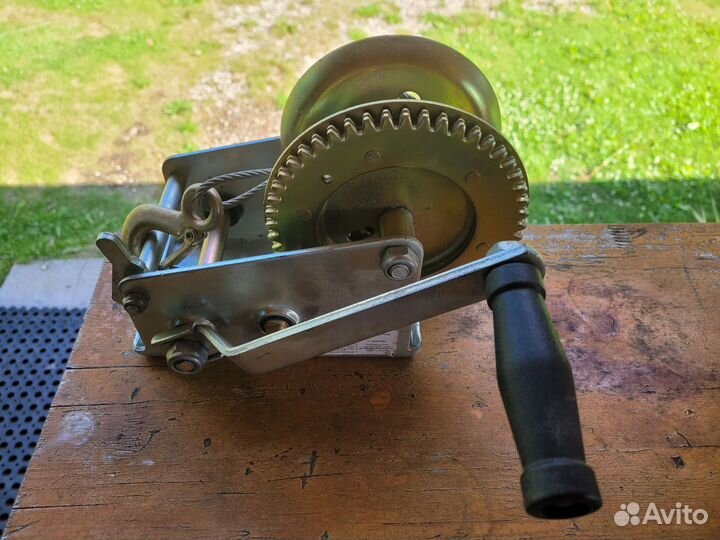 Лебедка ручная барабанная