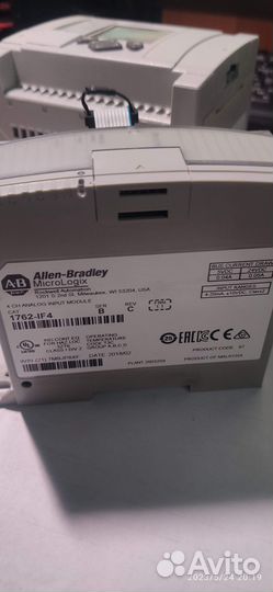 MicroLogix 1100 1763-L16BWA+1762-IF4 Allen-Bradley
