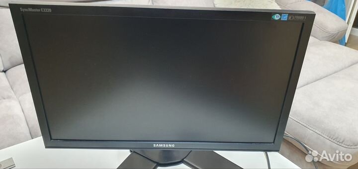 Монитор Samsung 24 дюйма