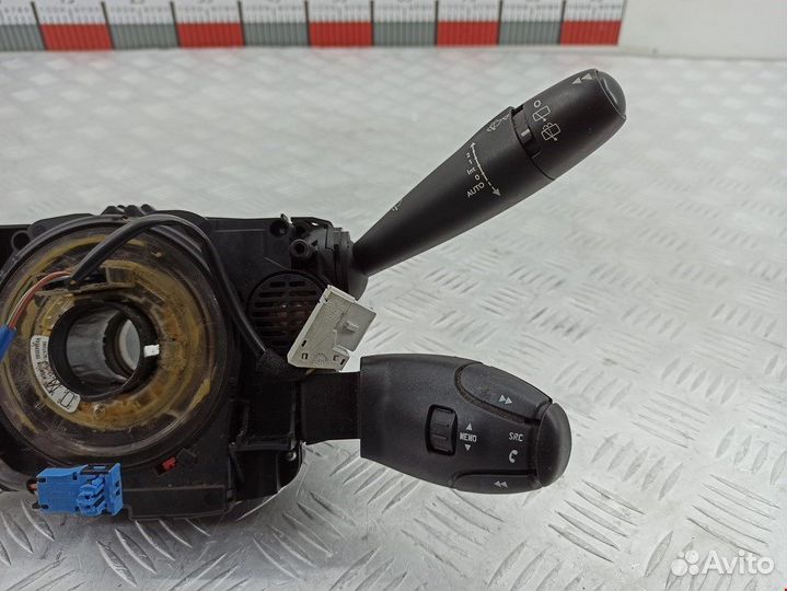 Переключатель для Peugeot-Citroen 3008