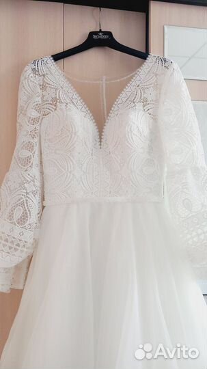 Свадебное платье 48 50 бу