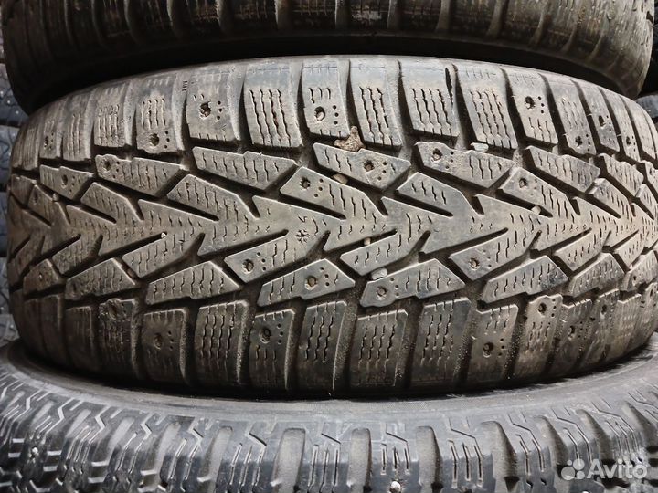 Nokian Tyres Hakkapeliitta 7 205/60 R16