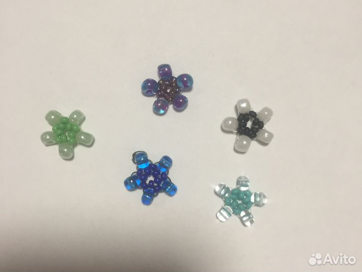 Фигурки из бисера «Звездочки»
