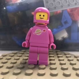 Lego минифигурки Pink with Airtanks