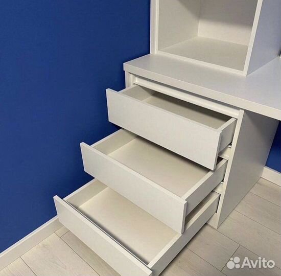 Рабочая зона у окна