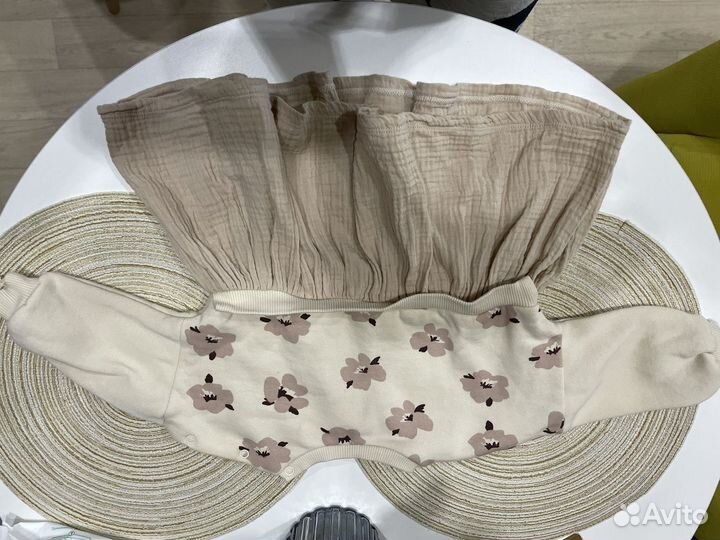 Пакет одежды на девочку 74