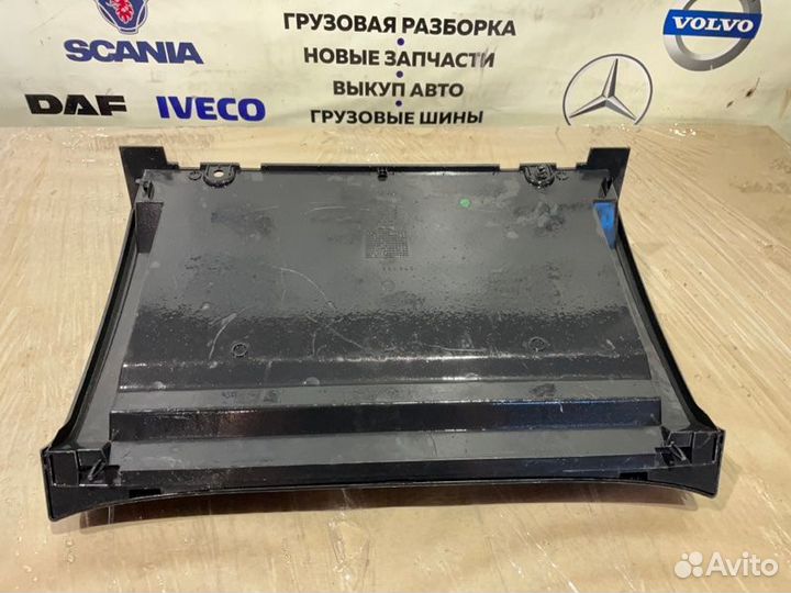 Бардачок Iveco Stralis