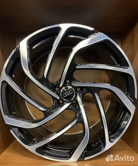 Кованые диски R21 5x112 для Audi Q7 Q8