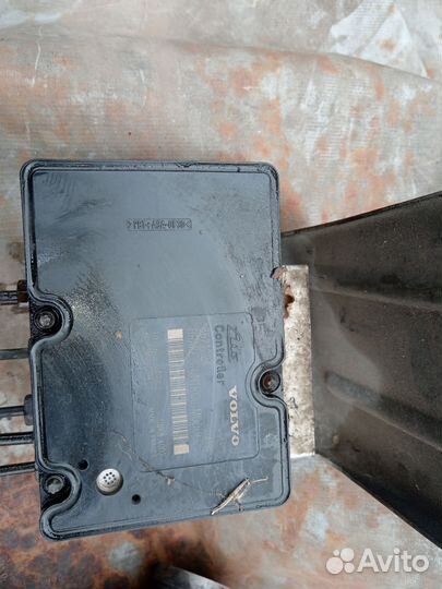 Блок абс вольво v70