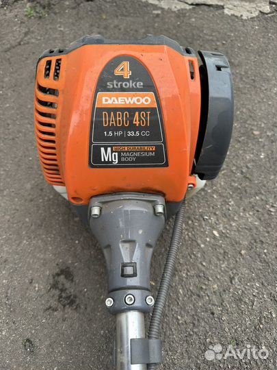 Коса бензиновая