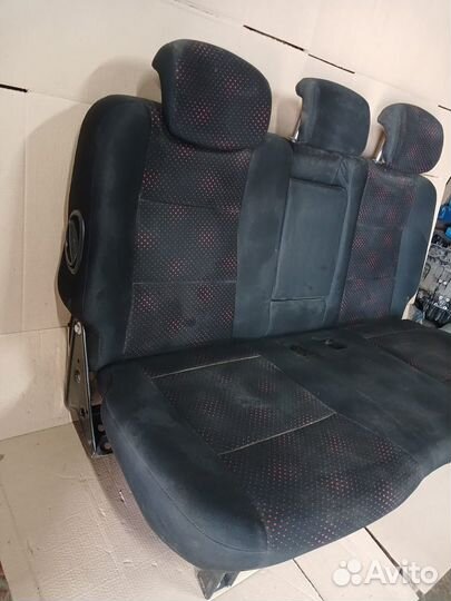 Задний диван SsangYong Actyon Sports