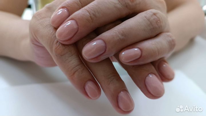 Маникюр педикюр