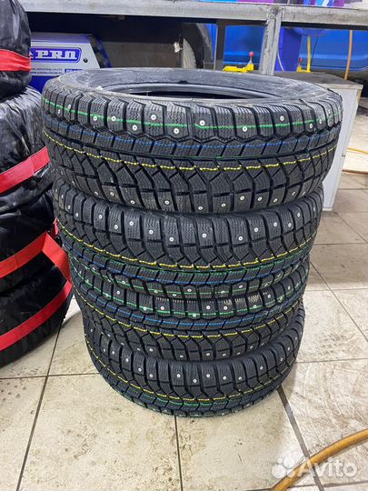 Viatti Brina Nordico V-522 175/65 R14 82T