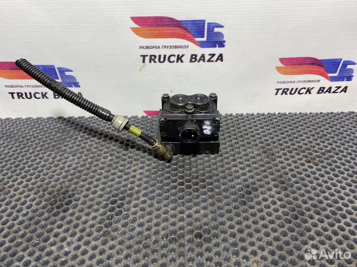 Блок клапанов кпп 16S2220TD