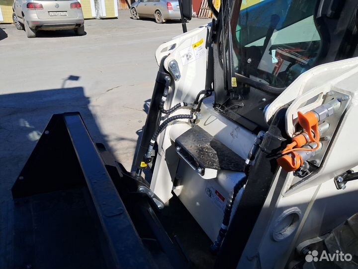 Мини-погрузчик Lonking CDM312, 2023