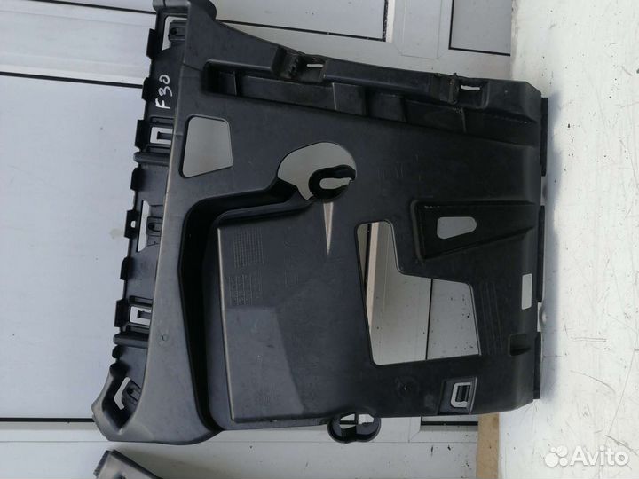 Кронштейн(крепление) заднего бампера BMW F30