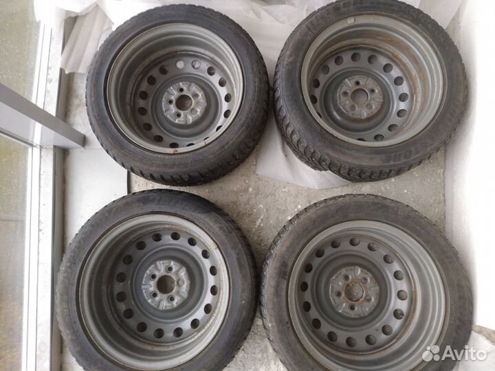 Bridgestone Ice Cruiser 195/55R16 87Т на дисках