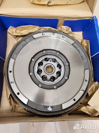 Маховик новый двухмассовый SsangYong Rexton 2.7