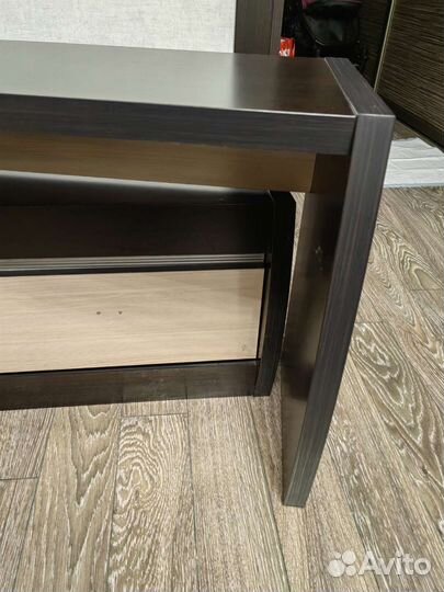 Тумба под телевизор