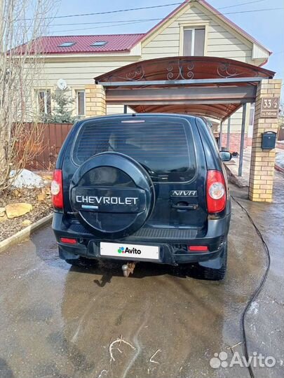 Chevrolet Niva 1.7 МТ, 2011, 197 409 км