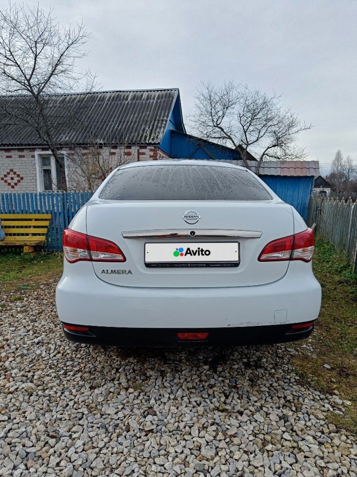 Nissan Almera: фото владельца