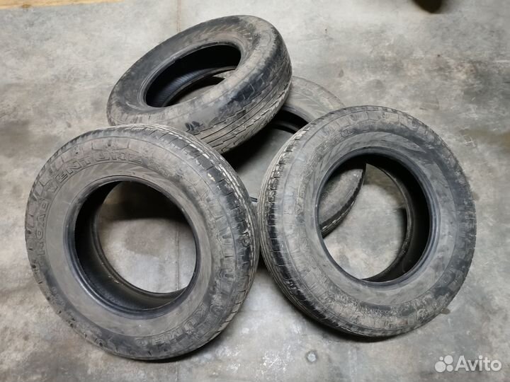 Kumho Road Venture ST KL11 225/75 R16