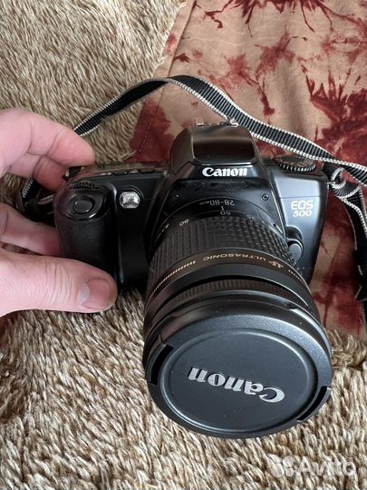 Фотоаппарат Canon 300 d