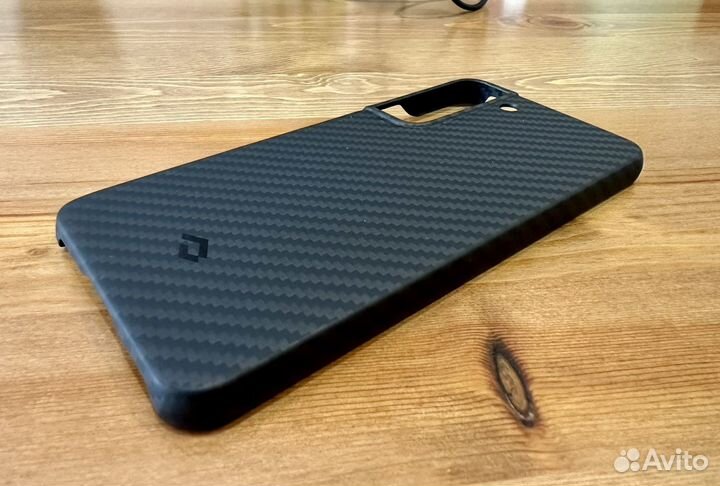 Pitaka для Samsung S22