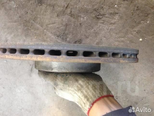 Диск тормозной передний вентилируемый VW Passat