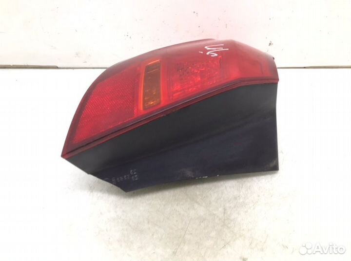 Фонарь задний левый Opel Meriva B 1.4 TI 2010