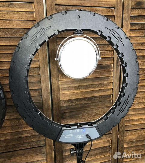 Кольцевая лампа