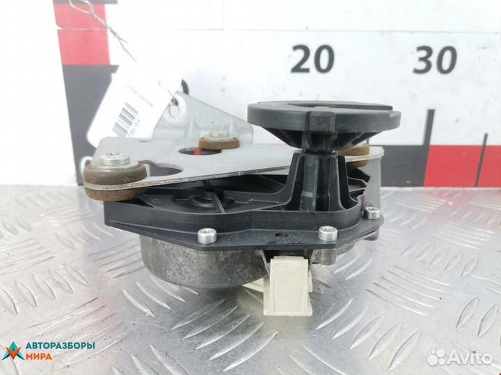 Моторчик заднего стеклоочистителя (дворника)