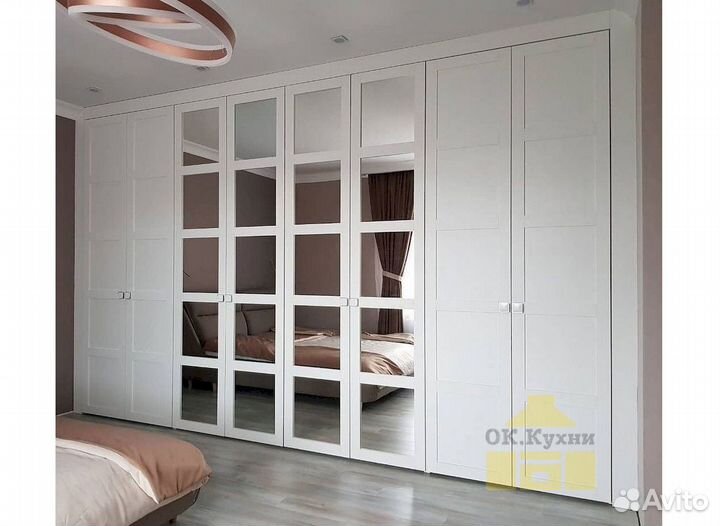 Шкаф двухстворчатый