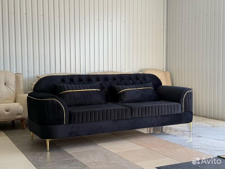 Мягкая мебель(диван)