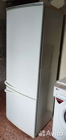 Холодильник двухкамерный Атлант