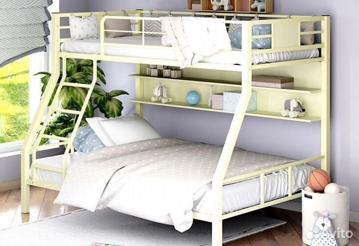 Кровать двухъярусная
