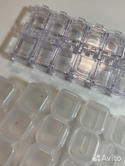 Контейнеры для мелочей/бисера