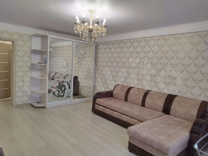 2-к. квартира, 70 м², 7/10 эт.