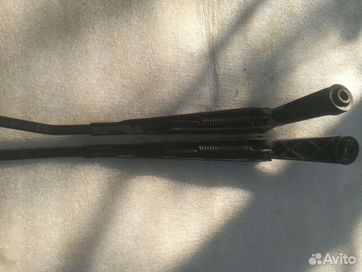 Поводок стеклоочистителя Фиат Албеа