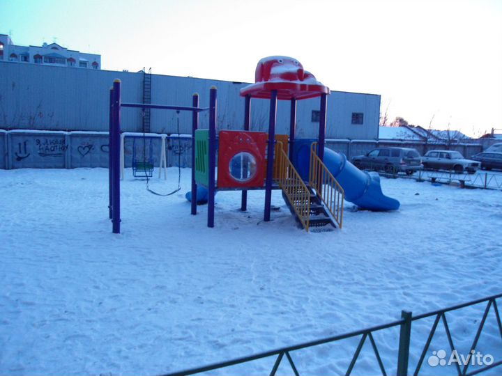 Детская игровая площадка уличная и качели