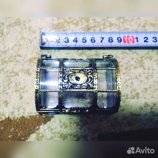 Прозрачный сундучок для хранения мелочей